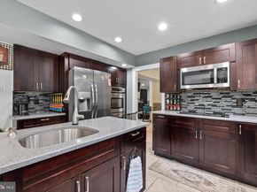 325 Toll Drive, Southampton PA 18966