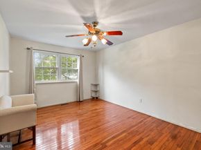325 Toll Drive, Southampton PA 18966