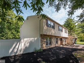 325 Toll Drive, Southampton PA 18966