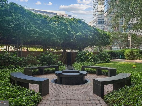 851 N Glebe Road 415, Arlington VA 22203