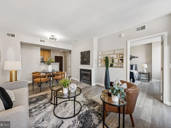 851 N Glebe Road 415, Arlington VA 22203