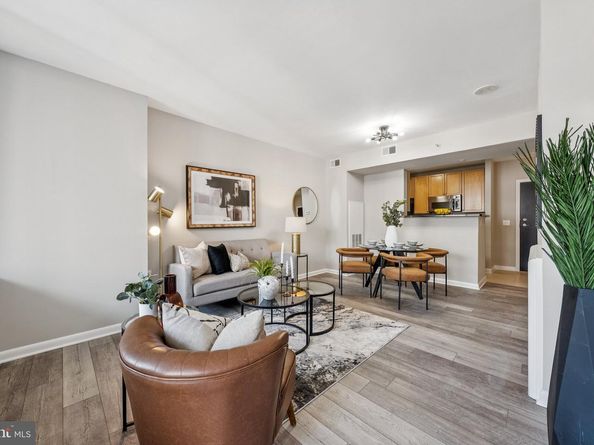 851 N Glebe Road 415, Arlington VA 22203