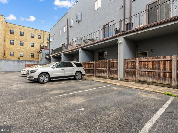 1535 Fairmount Avenue 1, Philadelphia PA 19130