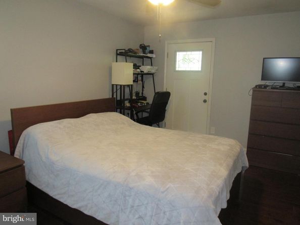 412 Avon Place, Philadelphia PA 19116