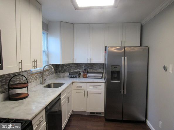 412 Avon Place, Philadelphia PA 19116