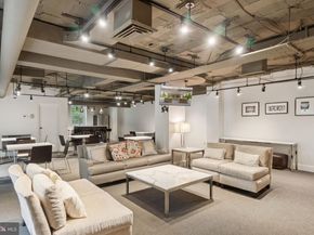 2737 Devonshire Place NW 503, Washington DC 20008