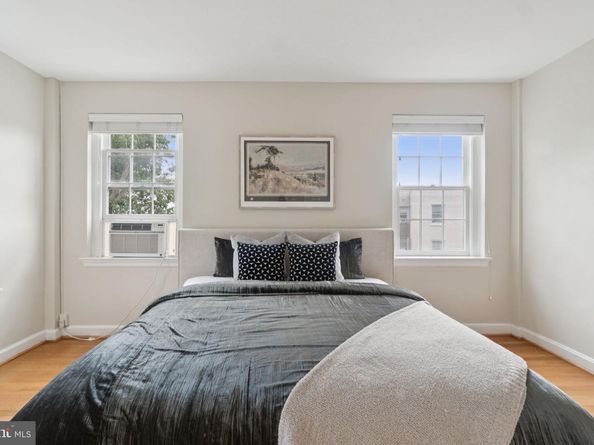 2737 Devonshire Place NW 503, Washington DC 20008