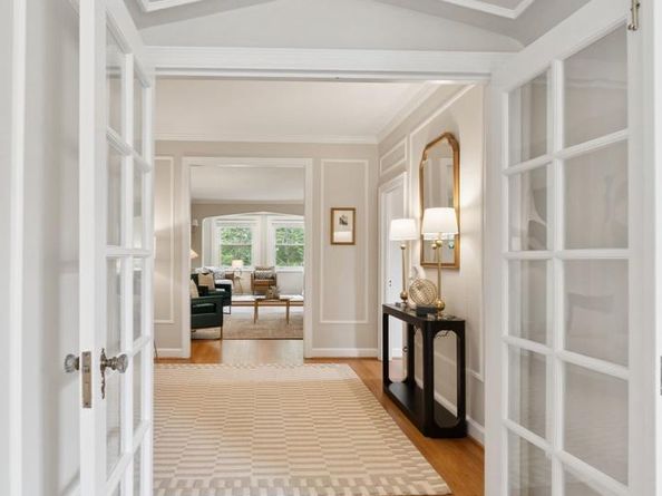 2737 Devonshire Place NW 503, Washington DC 20008