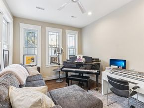 135 E Allen Street, Philadelphia PA 19125