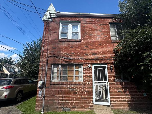 6492 Lensen Street, Philadelphia PA 19119