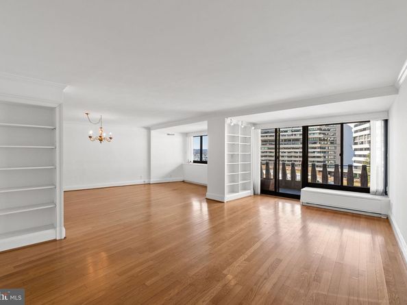 2500 Virginia Avenue NW 517S, Washington DC 20037