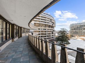 2500 Virginia Avenue NW 517S, Washington DC 20037