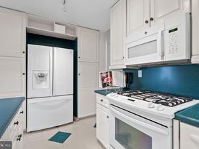 2500 Virginia Avenue NW 517S, Washington DC 20037