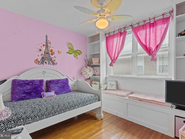 2755 Rhawn Street, Philadelphia PA 19152
