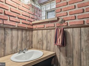 2755 Rhawn Street, Philadelphia PA 19152