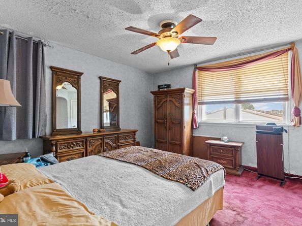 2755 Rhawn Street, Philadelphia PA 19152