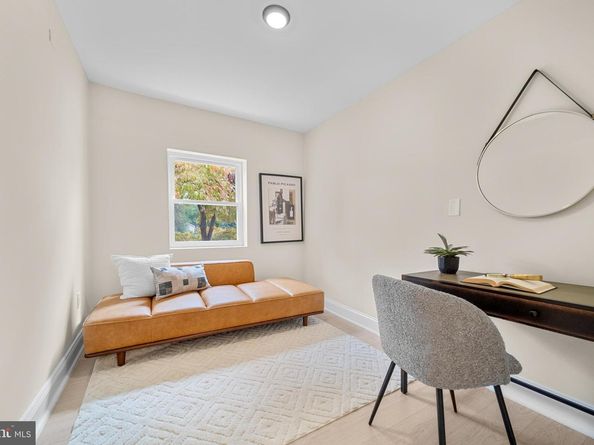 1404 N Powhatan Street, Arlington VA 22205