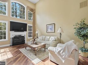 95 Rittenhouse Circle, Newtown PA 18940