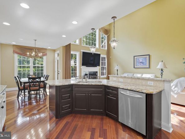 95 Rittenhouse Circle, Newtown PA 18940