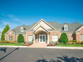 95 Rittenhouse Circle, Newtown PA 18940