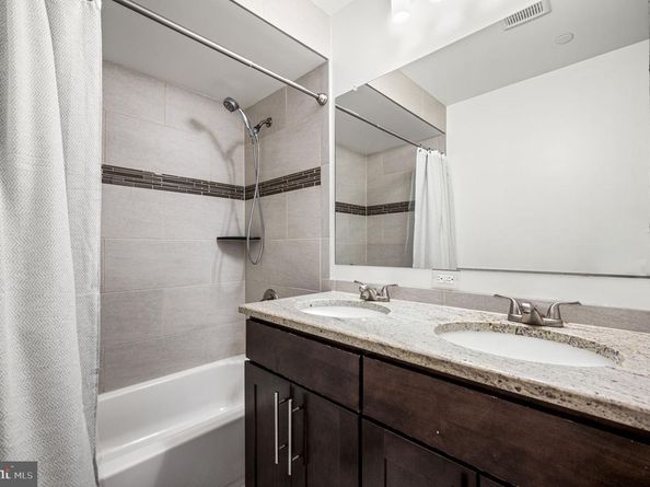 1305 S 2nd Street, Philadelphia PA 19147