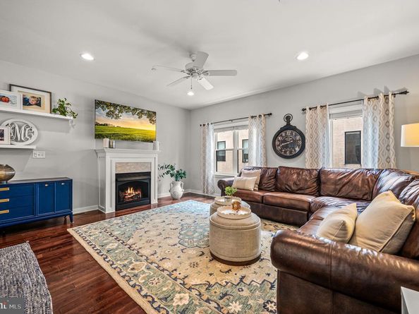 1305 S 2nd Street, Philadelphia PA 19147