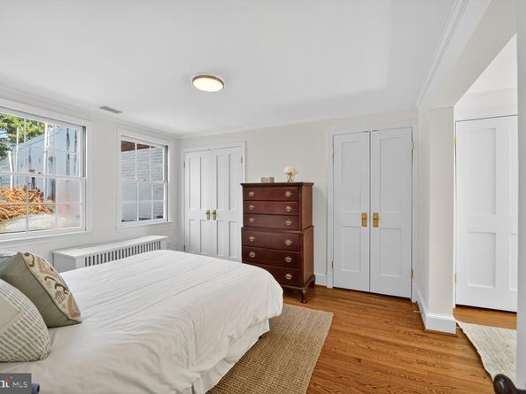 3327 O Street NW, Washington DC 20007