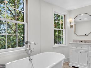 3327 O Street NW, Washington DC 20007