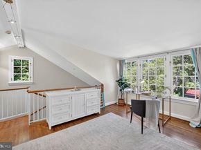 3327 O Street NW, Washington DC 20007