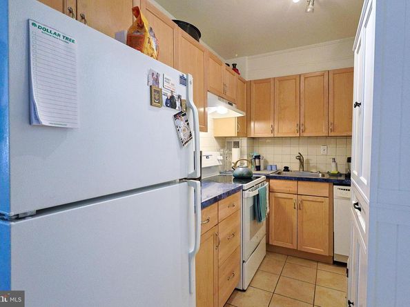 118 S 21st Street 218, Philadelphia PA 19103