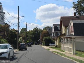 7208 Chestnut Avenue, Elkins Park PA 19027
