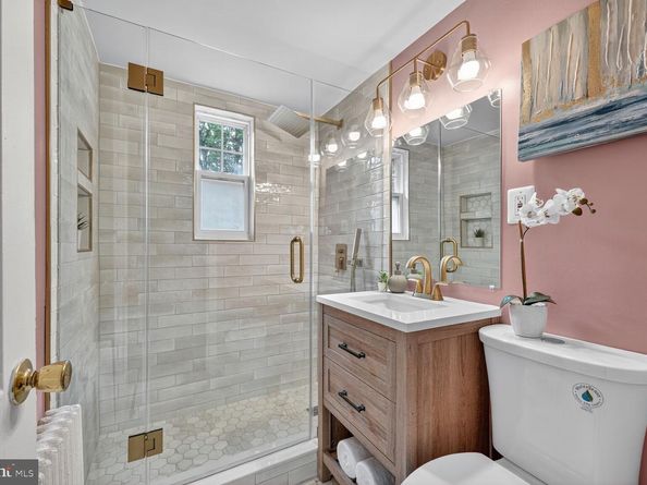 1404 12TH Street N 21, Arlington VA 22209