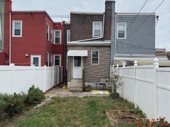 4418 Salmon Street, Philadelphia PA 19137