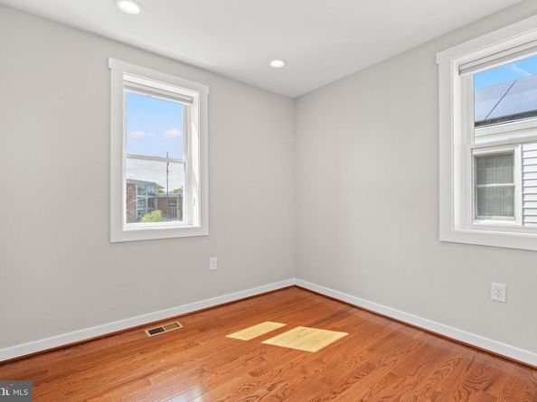 6000 North Dakota Avenue NW, Washington DC 20011