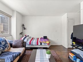 2101 Chestnut Street 705, Philadelphia PA 19103