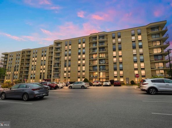 666 W Germantown Pike 1303, Plymouth Meeting PA 19462