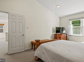 1569 Applewood Circle, Yardley PA 19067