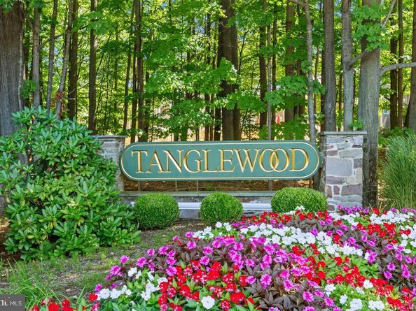 1569 Applewood Circle, Yardley PA 19067