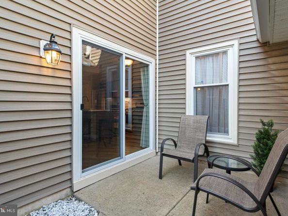 1569 Applewood Circle, Yardley PA 19067