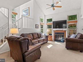 1569 Applewood Circle, Yardley PA 19067