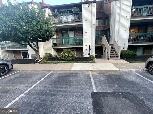 3750 Clarendon 221, Philadelphia PA 19114