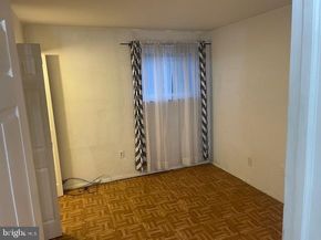 3750 Clarendon 221, Philadelphia PA 19114