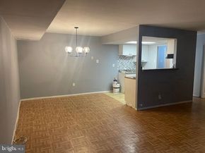 3750 Clarendon 221, Philadelphia PA 19114