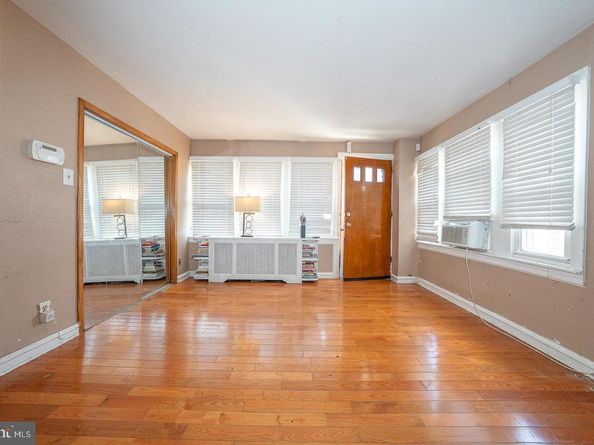 131 Westdale Road, Upper Darby PA 19082