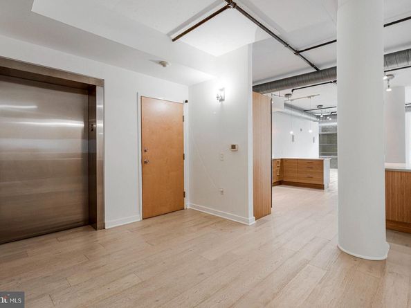 1125 11TH Street NW 201, Washington DC 20001