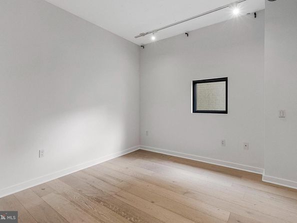 1125 11TH Street NW 201, Washington DC 20001