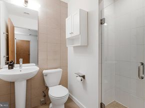 1125 11TH Street NW 201, Washington DC 20001
