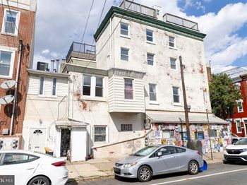 824 S 12TH Street