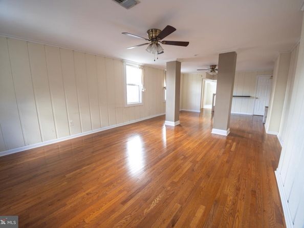 824 S 12TH Street 2, Philadelphia PA 19147