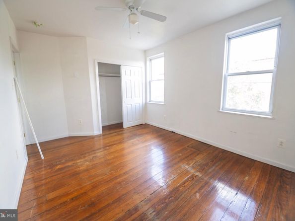 824 S 12TH Street 2, Philadelphia PA 19147